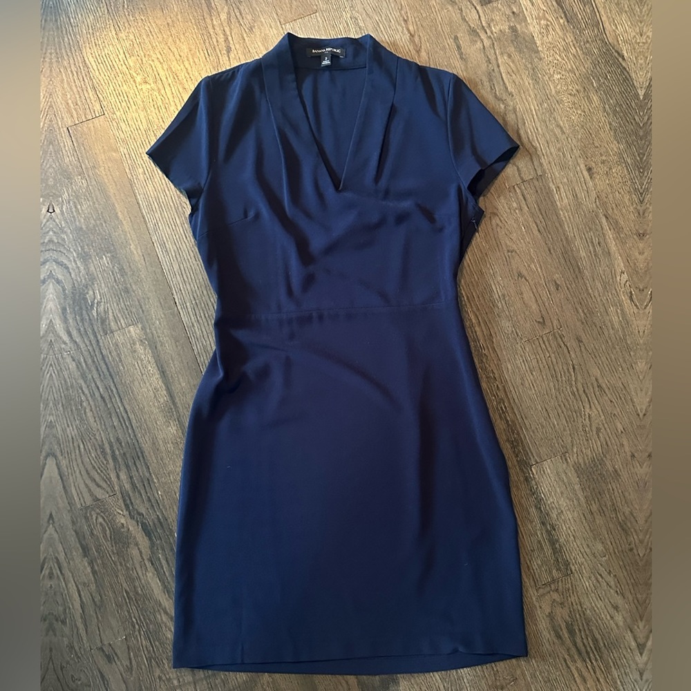 Banana Republic Navy Blue Dress. Size 2